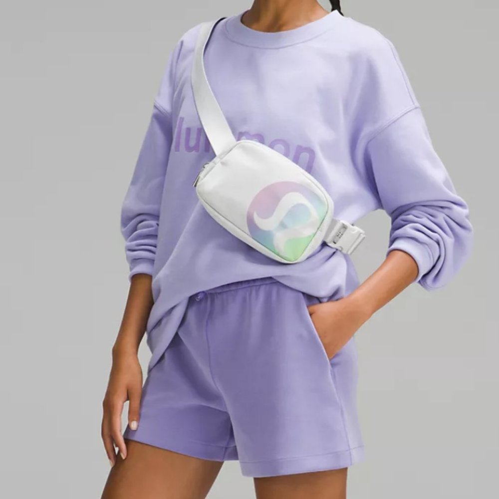 NWT Lululemon Everywhere Belt Bag Vapor/Persian Violet